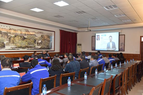 集團組織中高層集體學習60