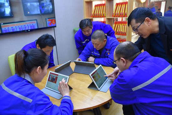 抓實主題教育 筑牢信仰之基 ——集團機關黨支部、重山思沃瑞全體黨員走進“初心學堂”參觀學習68