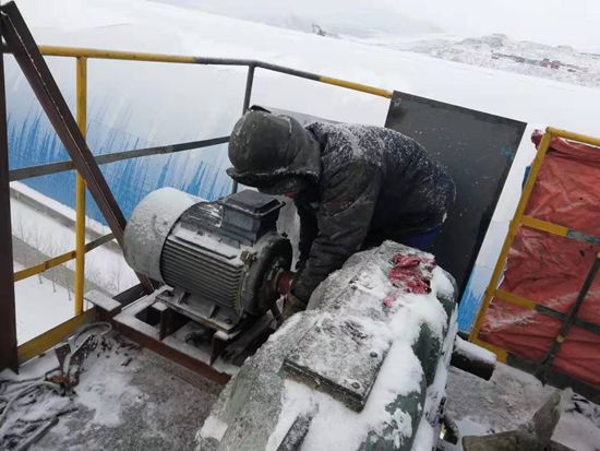 大修進(jìn)行時(shí)，這里有一群可愛的重山人.......（三）82