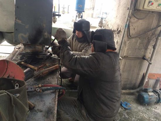 大修進(jìn)行時(shí)，這里有一群可愛的重山人.......（三）82