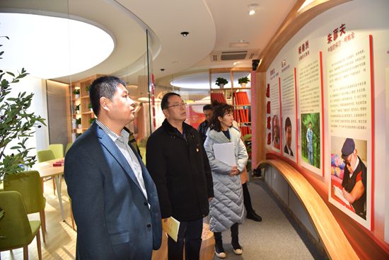 開展主題黨日活動 提升黨性修養(yǎng) ——魯中水泥、南韓學(xué)校黨支部黨員走進(jìn)初心學(xué)堂64