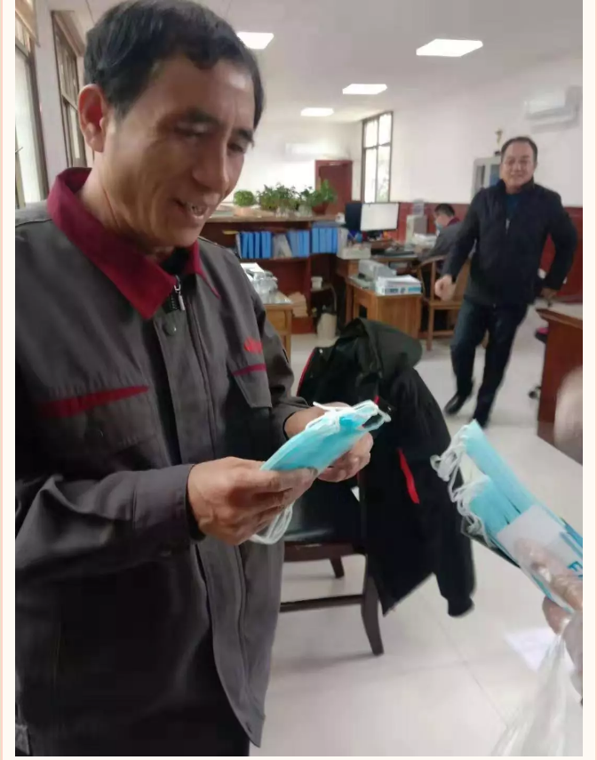 重山集團召開緊急會議 ，安排部署疫情防控工作95