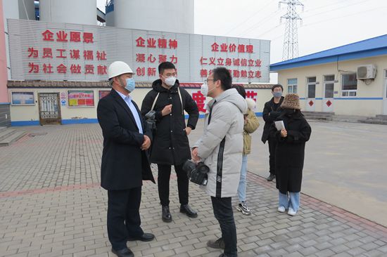 黃驊市電視臺到黃驊三陽采訪報道63