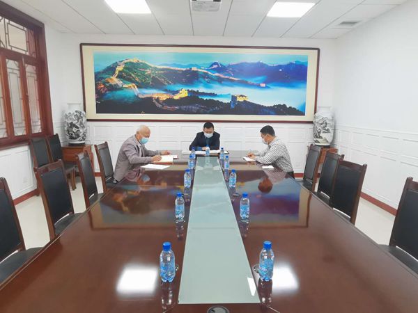 集團機關(guān)支部、重山光電支部召開支委會 25