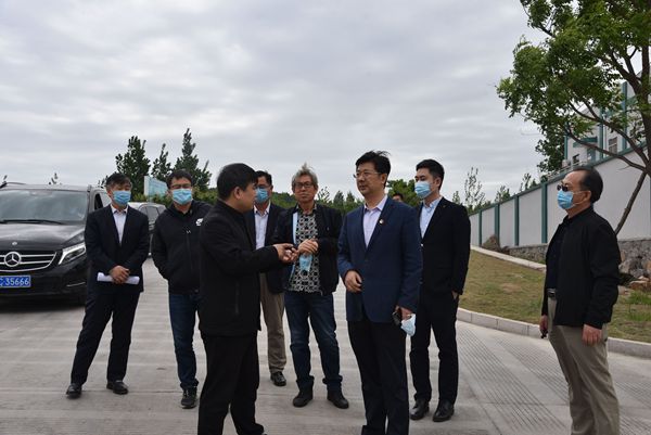 淄川區(qū)副區(qū)長郭亦華到重山集團調(diào)研 61