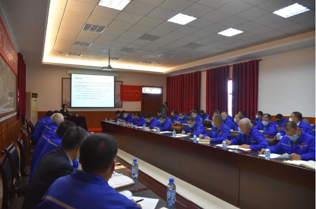 堅守初心使命 不負時代擔當——區(qū)委“流動黨校”進重山4