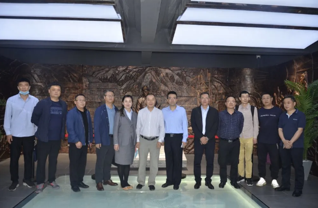 陜西航天建設(shè)集團、齊魯現(xiàn)代產(chǎn)業(yè)研究院到魯中水泥參觀交流35