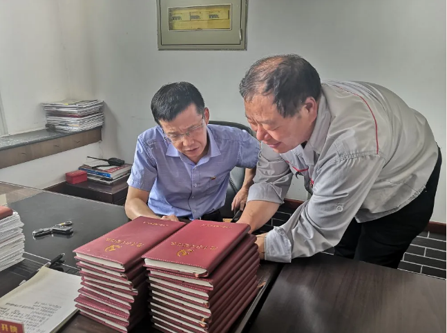 “督察交流”夯實黨建基礎(chǔ)85