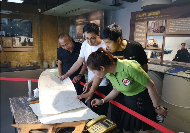 濟(jì)南泉鑫建材、東營(yíng)恒泰市政到集團(tuán)參觀考察96