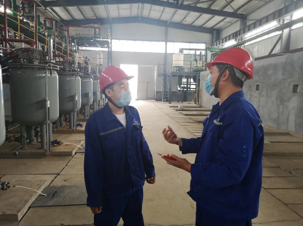 送黨章  學黨章  守黨章 ——重山光電黨支部開展主題黨日活動47