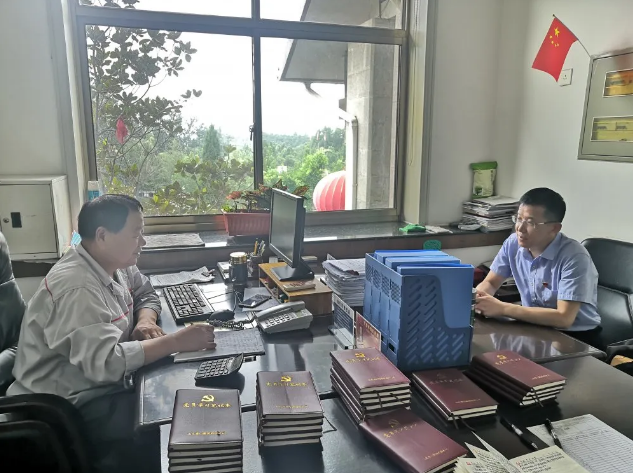 督查促提升 黨建促發(fā)展 ——集團(tuán)黨總支開(kāi)展6月份黨建工作督查70