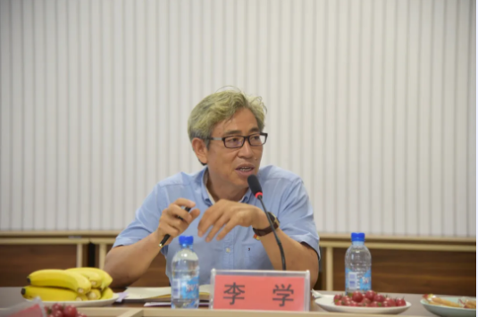 集團(tuán)召開上半年工作交流會77