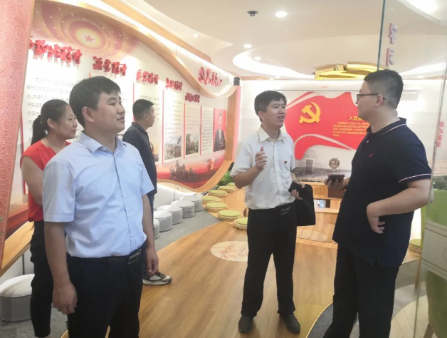 市、區(qū)委組織部到集團(tuán)調(diào)研黨建工作29