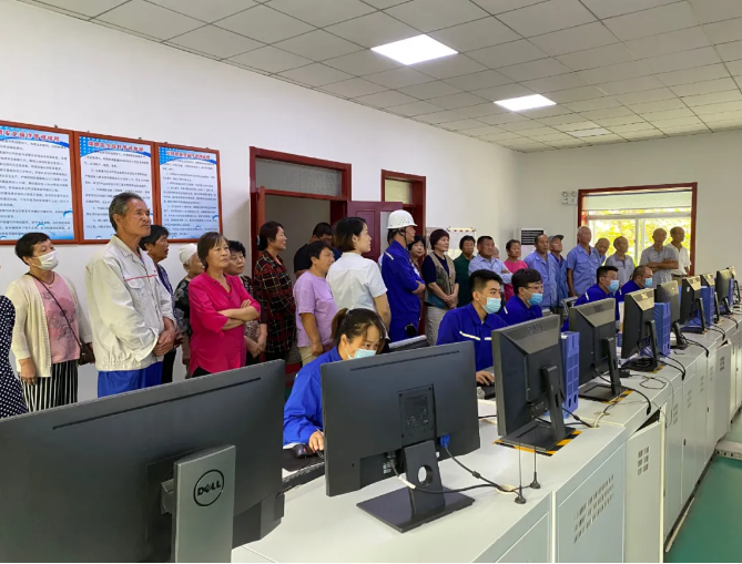 重山集團(tuán)“企業(yè)開放日”活動熱情不減68