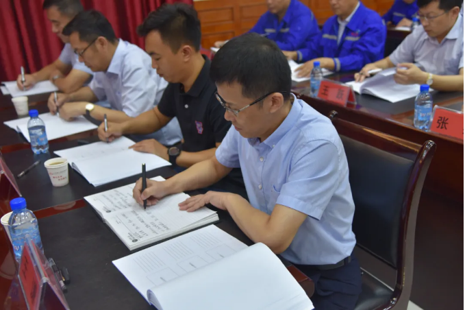 集團(tuán)中高層研修班《戰(zhàn)略管理新思維》課程圓滿(mǎn)結(jié)束17