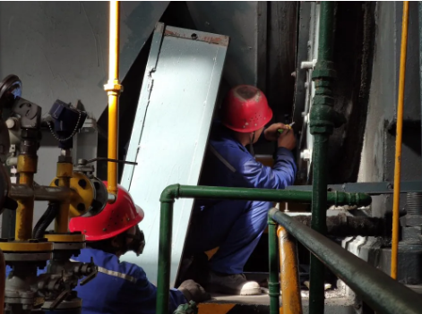 “雙節(jié)”堅(jiān)守?檢修——他們奮斗的樣子真美！95