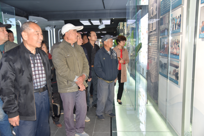 不忘初心再出發(fā) 牢記使命建新功——肖家村、前宅村黨支部到集團開展開放式組織生活24