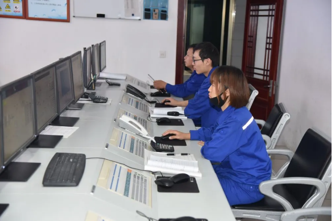 夜空中最亮的星——黑夜里的堅守者9